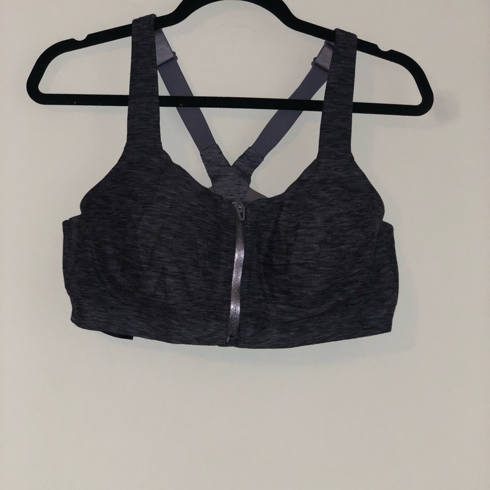 Victoria's Secret Charcoal knockout Sports Bra